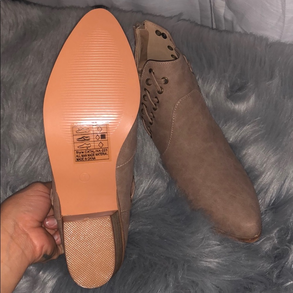 Booties - Picture 5 of 6